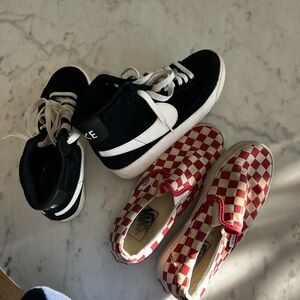 Bundle women’s 5.5 nike and vans shoes
